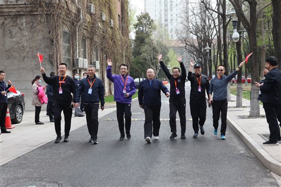 D:\工作\体育课教学计划\健步走比赛\2021.4.2\IMG_1532.JPG