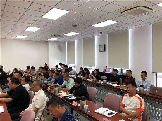 C:\Users\admin\Desktop\201809副处长旁听成长经验交流论坛\综述\微信图片_20181011103204.jpg