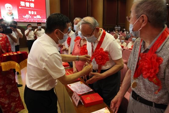 C:\Users\admin\Desktop\新建文件夹\IMG_0775.JPG