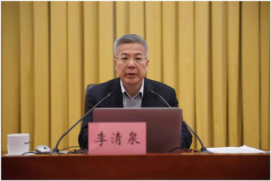 中心组学习11.21.1.jpg