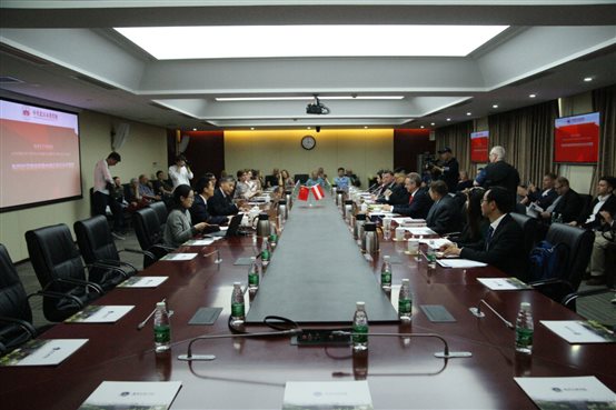 G:\‎2019‎年‎4‎月‎15‎日奥地利维也纳议会团\DSC07478.JPG