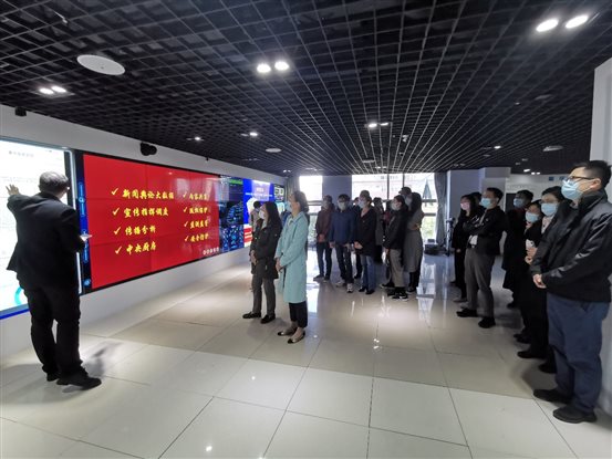 合影4